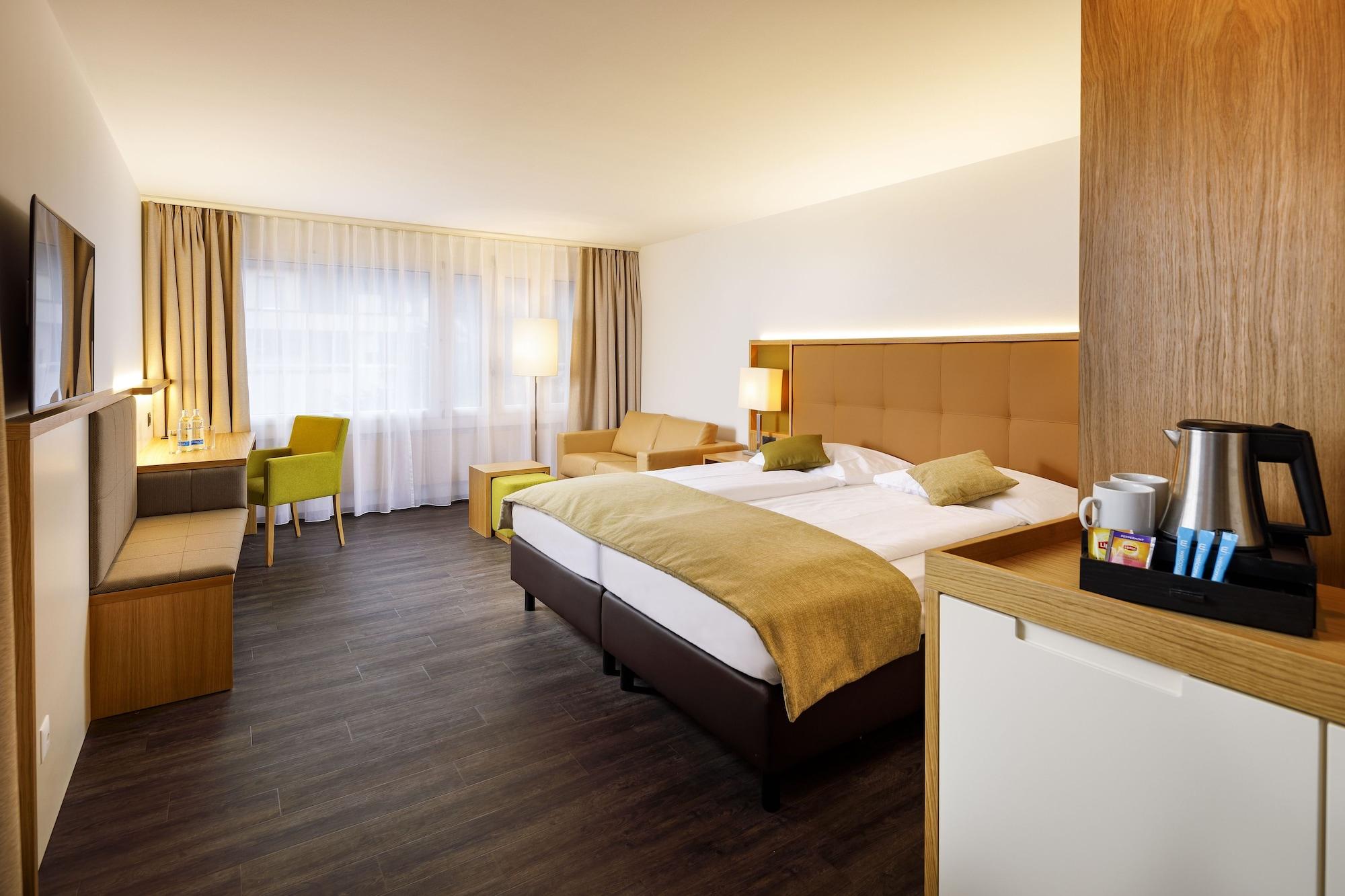Ramada By Wyndham Du Parc